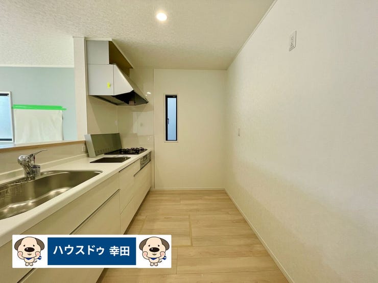 床下収納付きシステムキッチンです!