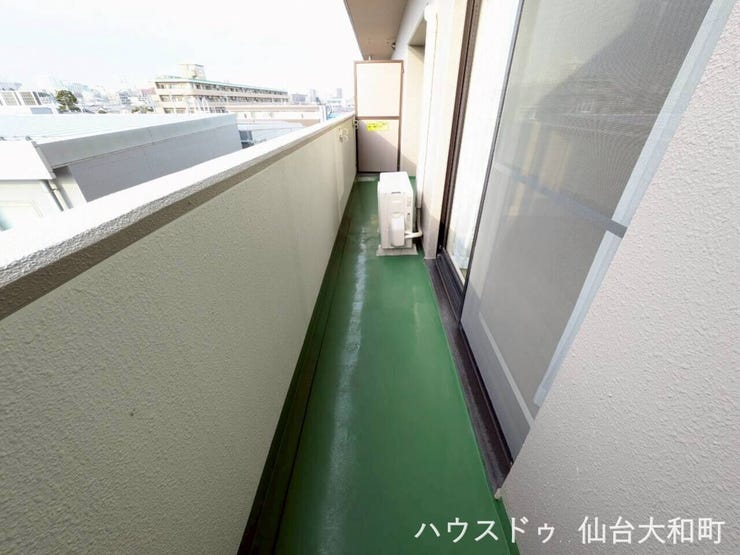 【バルコニー】