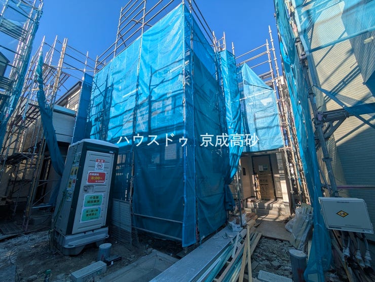 物件の陽当りや通風・仕様設備やお部屋の大きさの比較、近隣・周辺環境や街並みなど、資料には掲載していない情報が現地にはたくさんあります。 是非一度、ご内見ください。