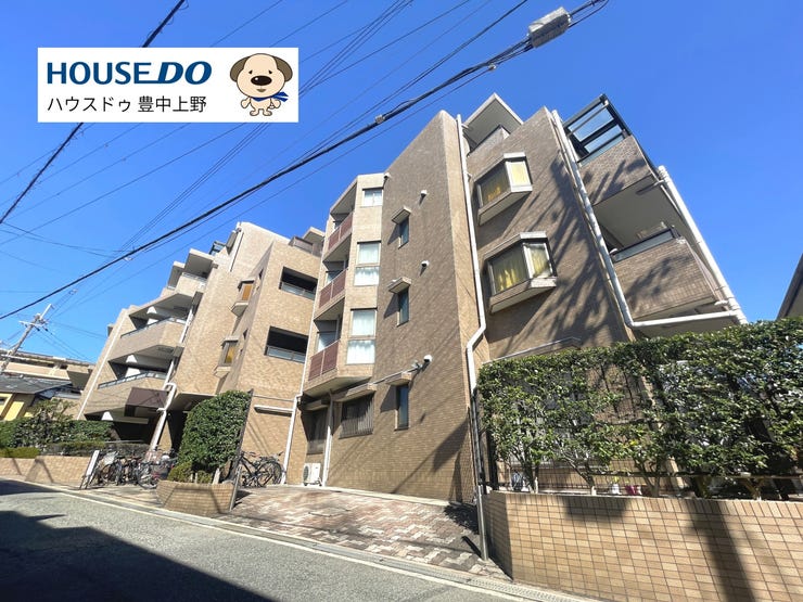 【外観】
喧騒とは無縁の城山町エリアのオートロックマンションです!徒歩10分圏内に生活利便施設が充実しており、穏やかさと便利さが共存する立地です!