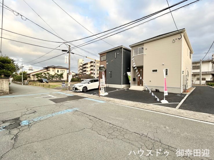 ■□■理想を叶える、新しい暮らしの舞台■□■
高いデザイン性と機能性を兼ね備えた住まい。ここで、家族の新しい物語が始まります。