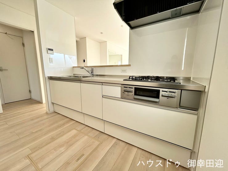 ■□■家族の「美味しい」が集まる、喜びを生み出す舞台■□■高い機能性と美しいデザインを両立。料理する人も、待つ人も、笑顔になれる場所です。