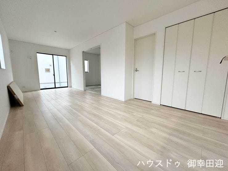 ■□■安らぎと笑顔の中心地■□■
陽光が優しく降り注ぎ、会話が自然と弾む。ここでは、毎日が特別な時間へと変わります。