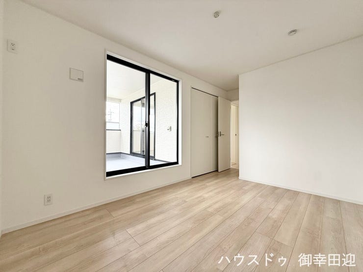 ■□■2階6.5帖洋室■□■心からリラックスできる静けさ、上質な眠りで、毎日をリセットします。明日への活力を養う空間です。