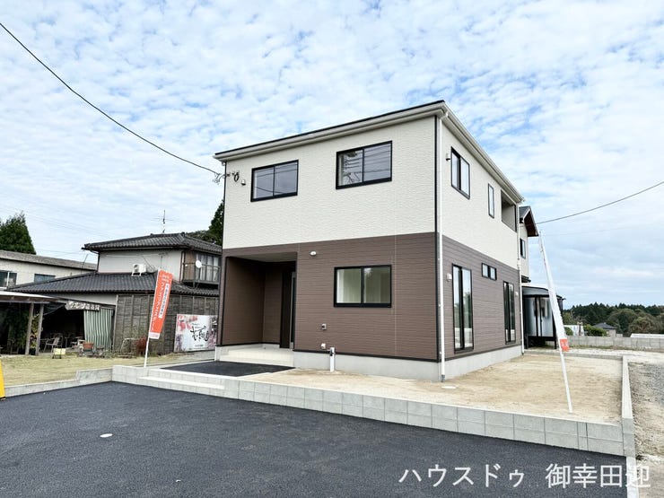 ■□■遊びと安らぎの多目的空間■□■子どもが安全に遊べ、ペットと触れ合い、大人も自然に癒やされる、暮らしを彩るスペースです。