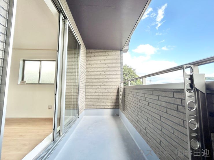 ■□■バルコニー■□■
洗濯物を干すのはもちろんガーデニングを楽しむ場所としても活用できます♪