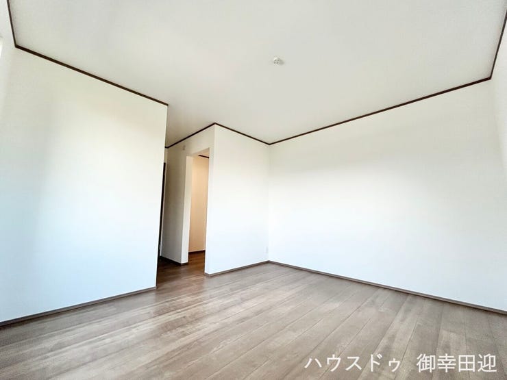 ■□■2階8帖洋室■□■