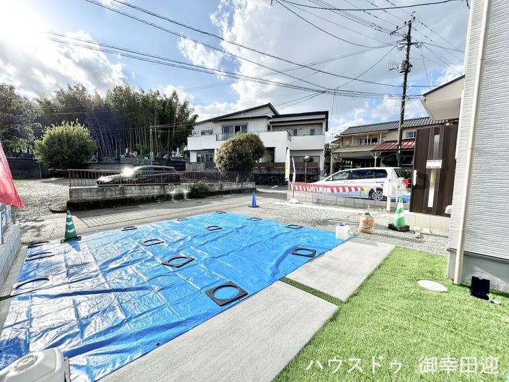 ■□■駐車スペース■□■
私たちの生活には欠かせない車やバイクを駐車できるスペースです♪