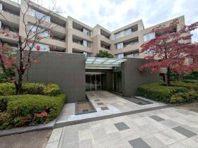 世田谷区成城４丁目