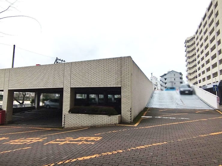 ホワイトキャッスル第2下到津A棟 ペットと暮らせるリフォーム済みマンション♪清水小まで徒歩約6分で通学安心♪スーパー・コンビニまで徒歩圏内で買物便利♪是非お気軽にお問い合わせください♪