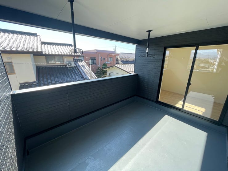 ★突然の雨でも安心なインナーバルコニー