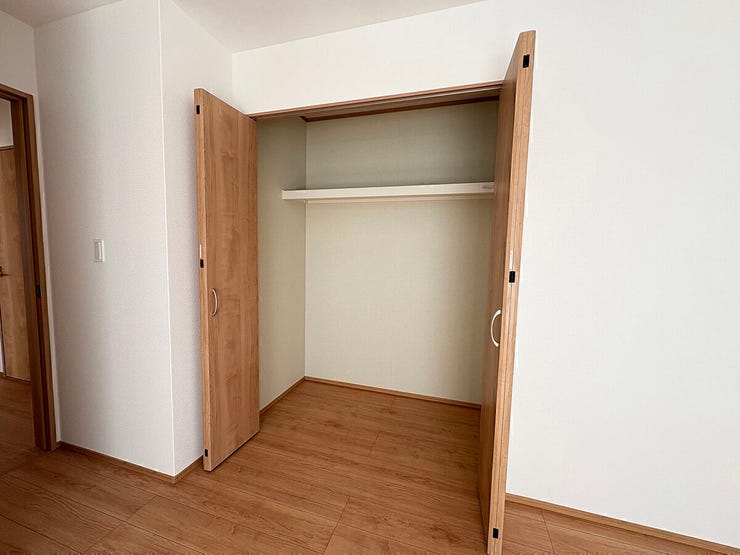 【同型写真】
※色は異なる場合がございます。