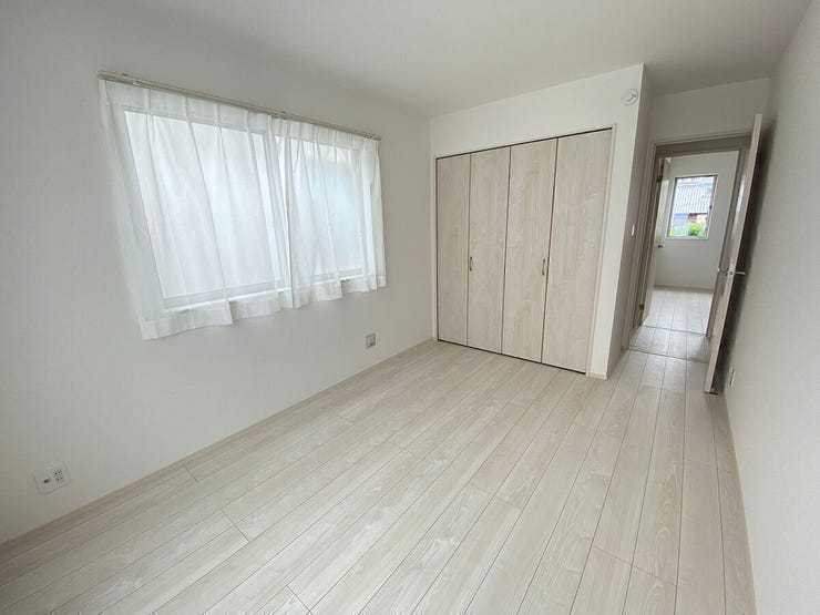 【同型写真】
※色は異なる場合がございます。