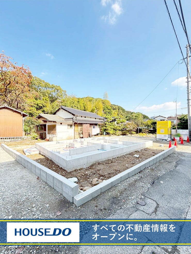 【外観】
コンビニ・スーパー徒歩圏内♪小倉北区上到津新築戸建て◎駐車場並列2台◎オール電化◎WIC◎SIC