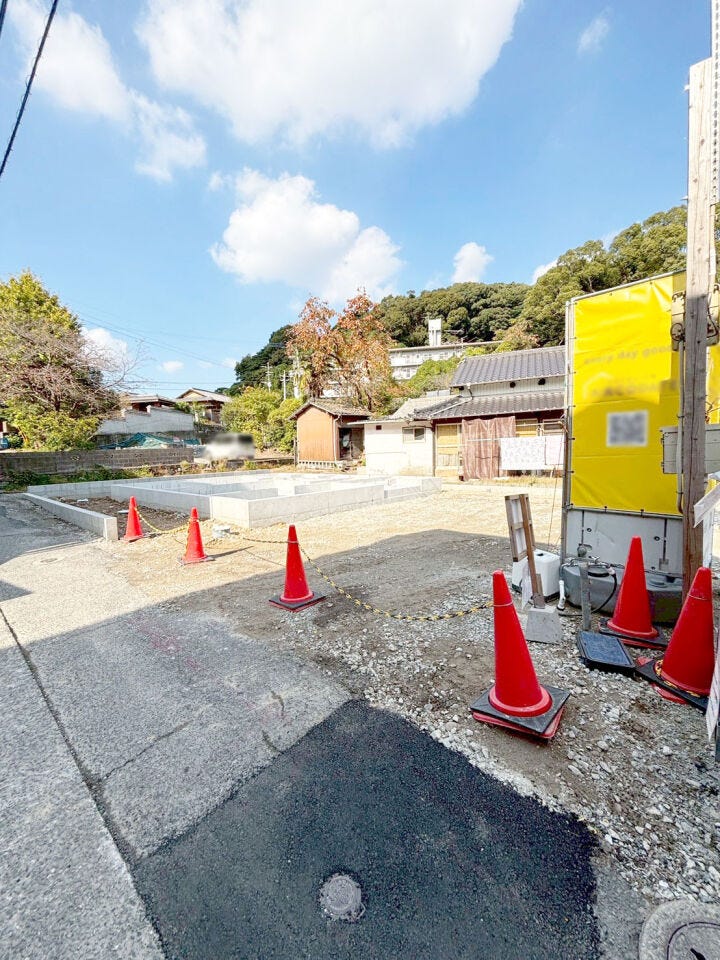 コンビニ・スーパー徒歩圏内♪小倉北区上到津新築戸建て◎駐車場並列2台◎オール電化◎WIC◎SIC
