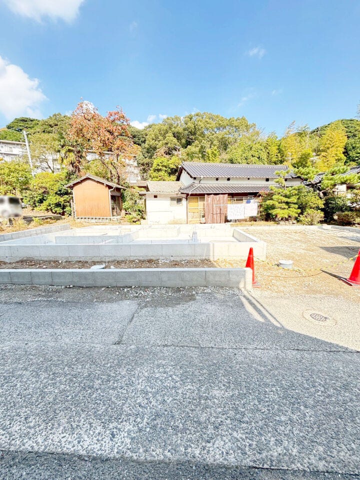 コンビニ・スーパー徒歩圏内♪小倉北区上到津新築戸建て◎駐車場並列2台◎オール電化◎WIC◎SIC