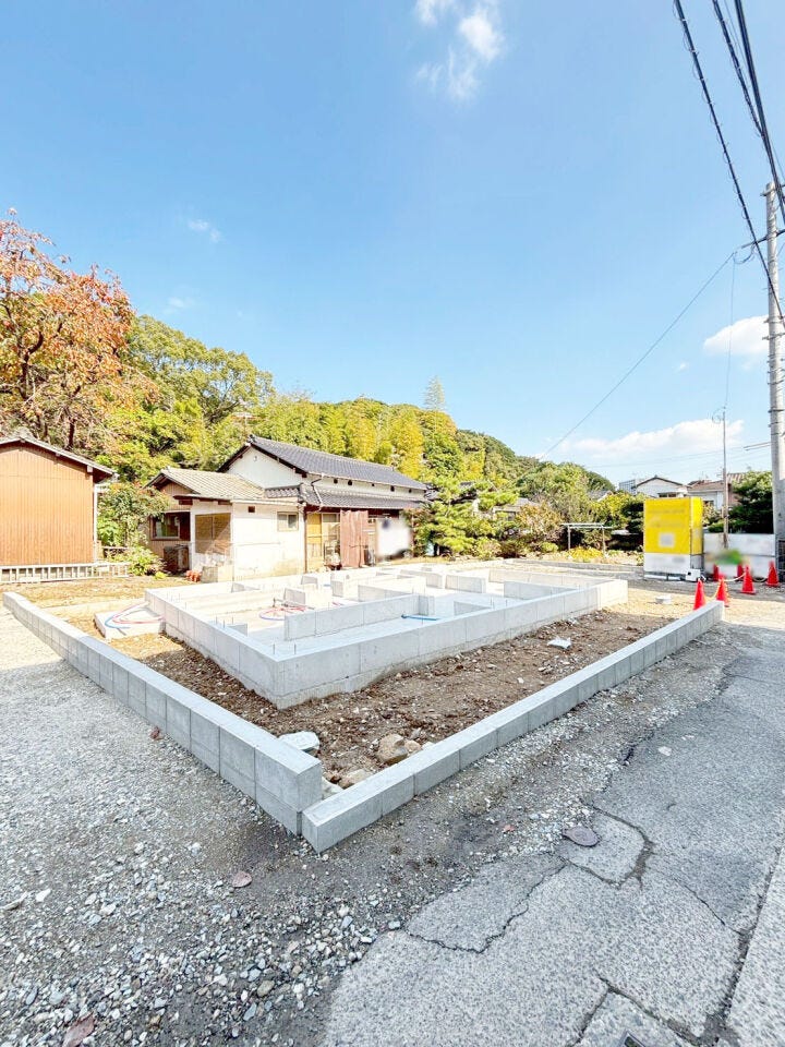 コンビニ・スーパー徒歩圏内♪小倉北区上到津新築戸建て◎駐車場並列2台◎オール電化◎WIC◎SIC