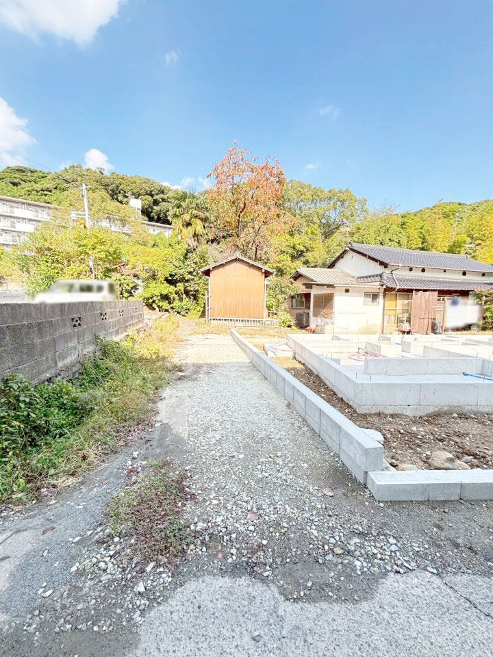 コンビニ・スーパー徒歩圏内♪小倉北区上到津新築戸建て◎駐車場並列2台◎オール電化◎WIC◎SIC