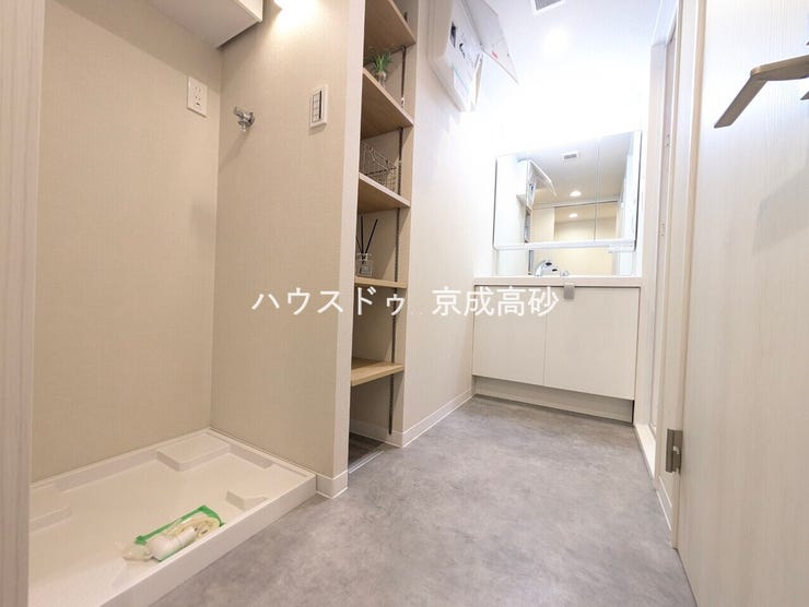 普段は人目につかないスペースにもこだわりを。
使用頻度の高い場所だからこそ便利な空間に。