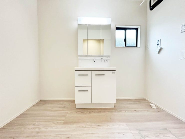 【閑静な住宅街】八幡西区鷹見台の新築戸建♪八枝小・永犬丸中学校♪LDK15帖以上♪都市ガス♪