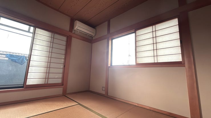 色合いに統一感のある、落ち着いた雰囲気のお部屋です。