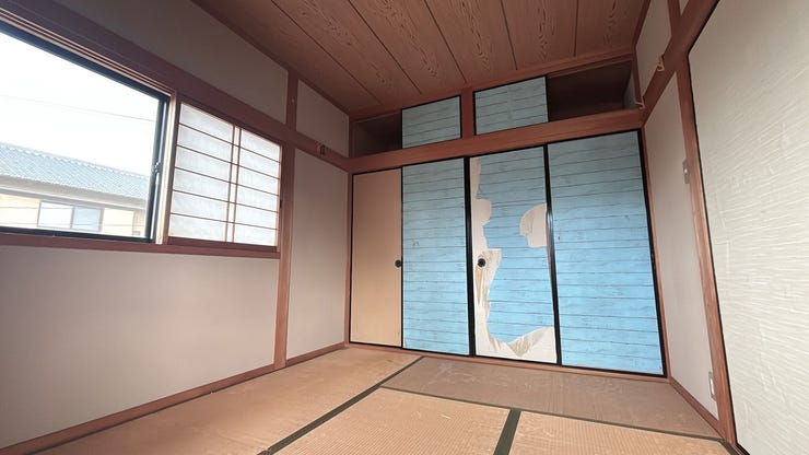 ご家族揃ってお休みいただける、広々としたお部屋です。