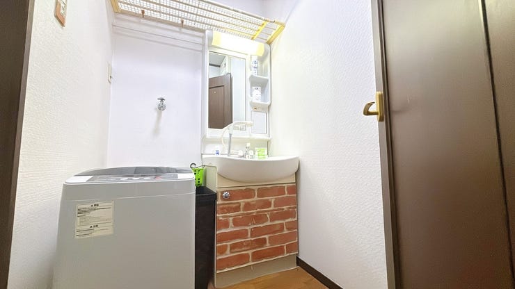 シャンプードレッサー付き洗面台が付いております◎