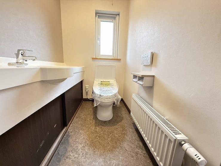 1階トイレです♪