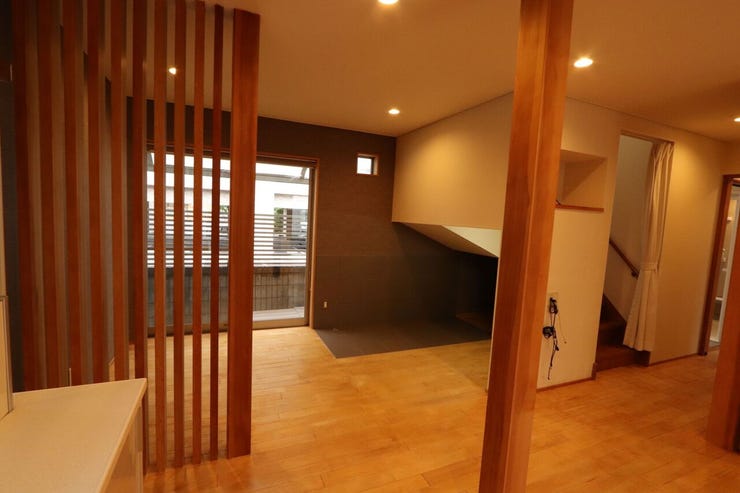 TV・冬用暖房スペース