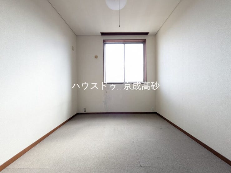 広すぎないスペース。
お子様のお部屋や書斎など、新居での生活の夢が膨らみますね!