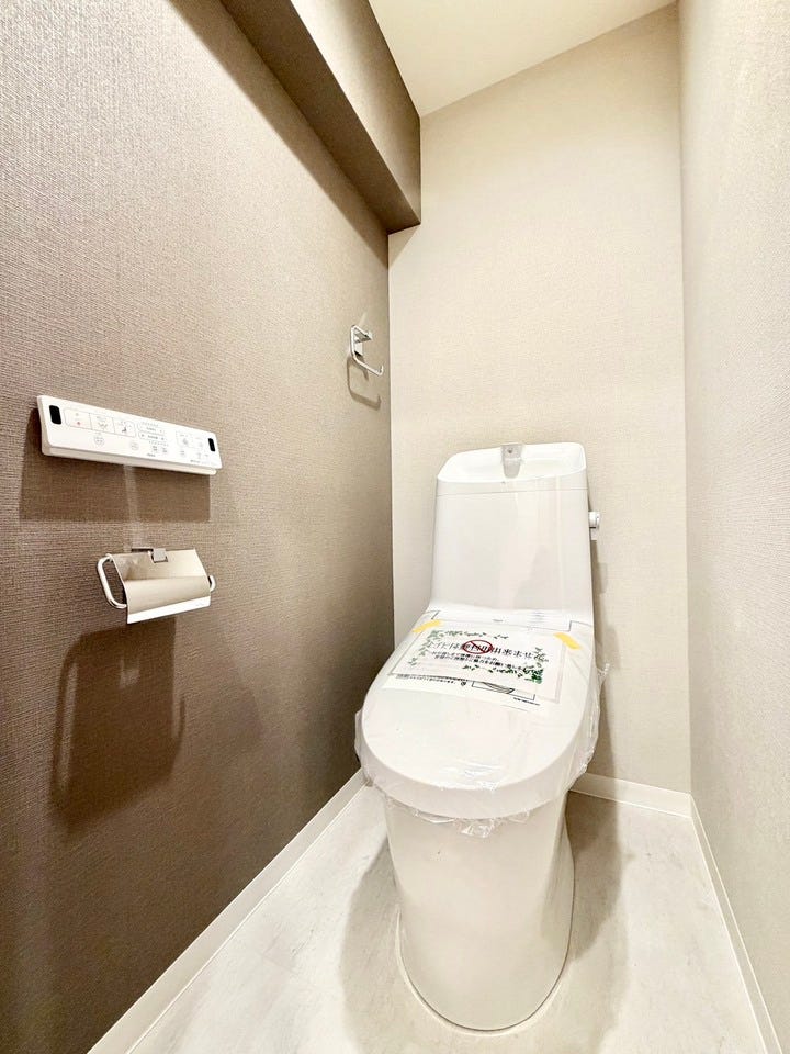 お手入れしやすい温水洗浄便座で、毎日快適♪