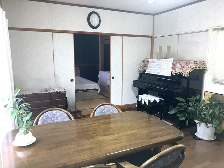 1階LDK。奥が和室になります。