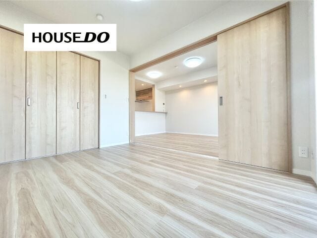 小さなお子さまの遊び場やお昼寝スペースとして利用すれば、家事をしながら見守れる安心感も。