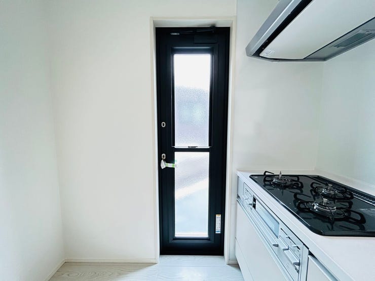 ◇キッチン横の勝手口☆