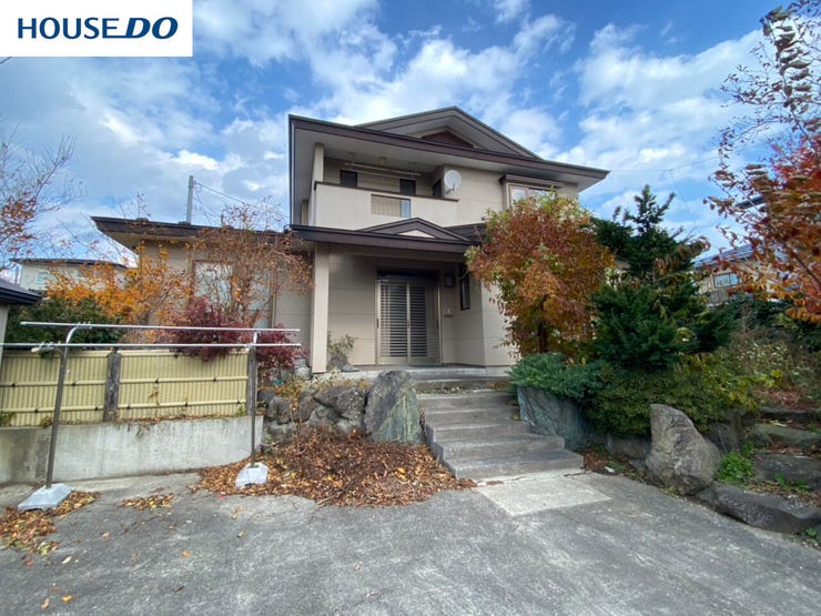 【外観】
現地(2025年10月)撮影
◎本日案内可能◎
詳細は、ハウスドゥ  八戸下長までお気軽にお問い合わせくださいませ♪