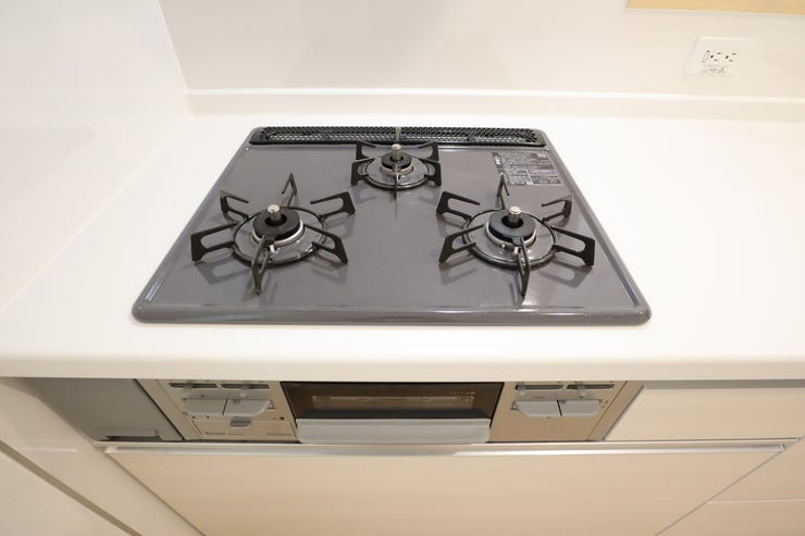 〇3口コンロ〇 同仕様
コンロが3口あるとお料理の効率があがりますね♪