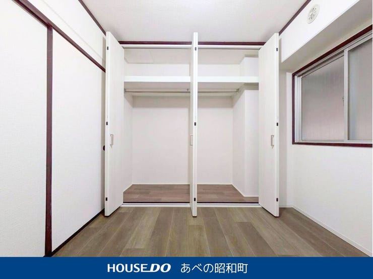 大型収納スペース完備