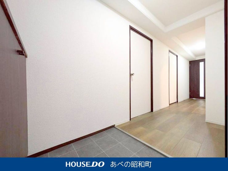 すっきり広々とした玄関です。