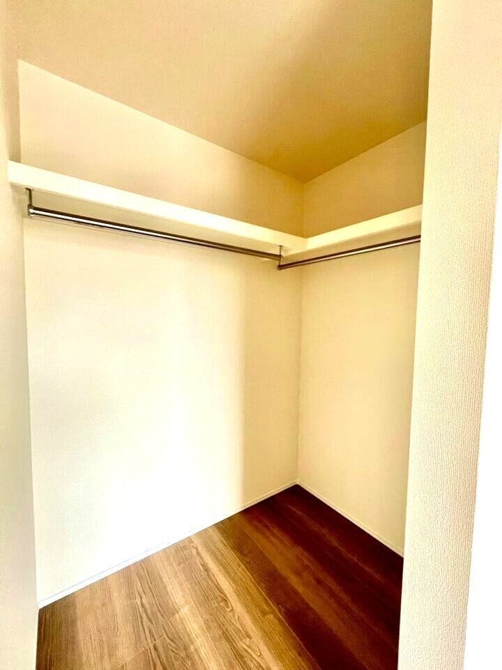 WICは衣類をゆったりと収納するスペースがあるため、しわやダメージを防ぎ、長持ちさせることができます!