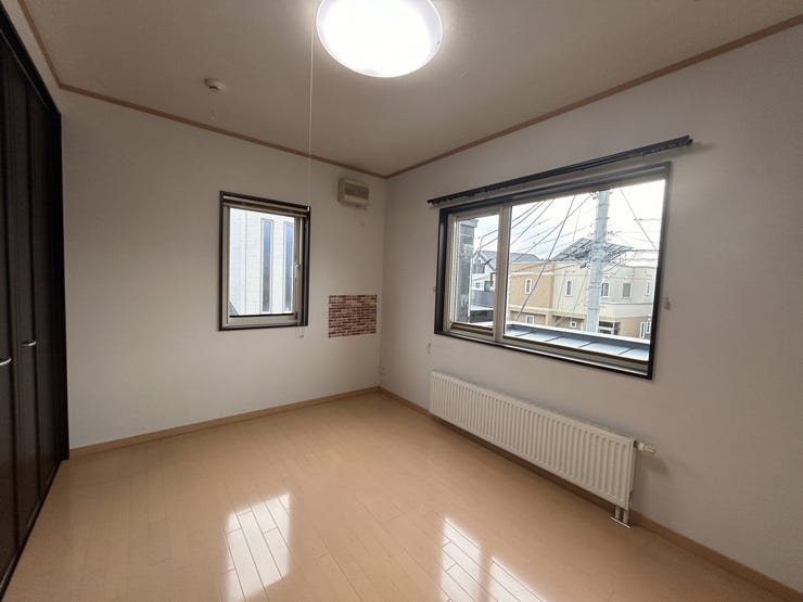 2階北側洋室6帖