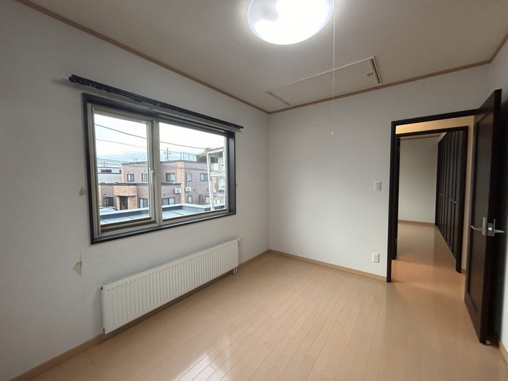 2階北側洋室6帖