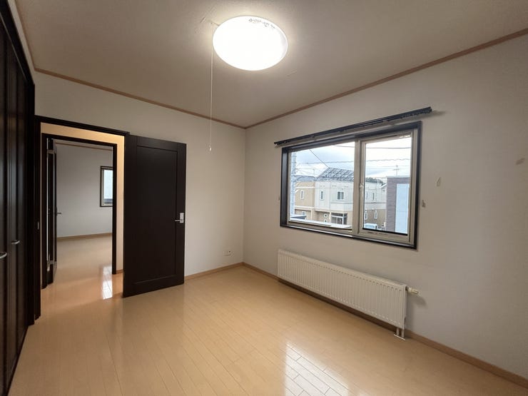 2階東側洋室6帖