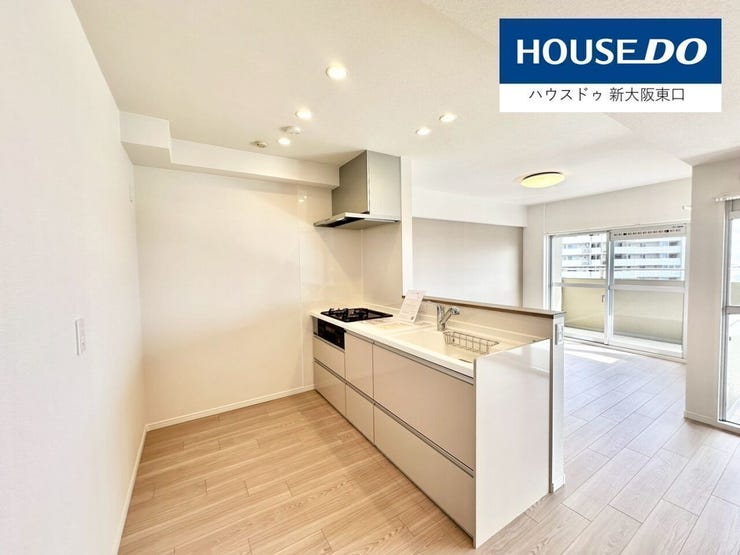 【新設】
カウンターキッチンからは広々としたリビングが見渡せます。