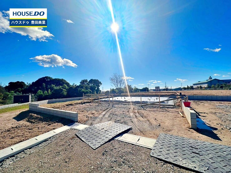 【外観】
見るだけ聞くだけOK!【お気軽に資料請求!不動産のことならなんでも/ハウスドゥ豊田美里】