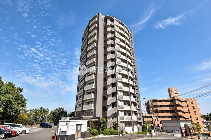 【オーヴィジョン紫原の外観】