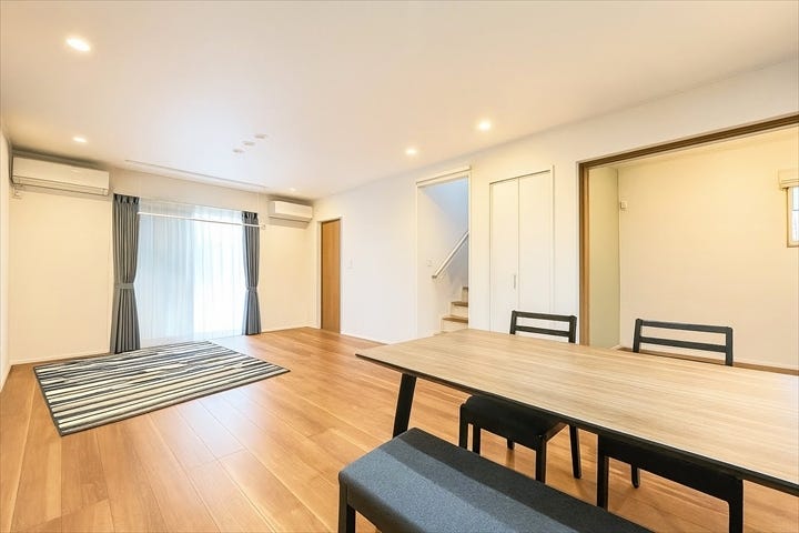 近隣にはスーパーやドラッグストアも充実して
安心して新生活をスタートしていただけます◎