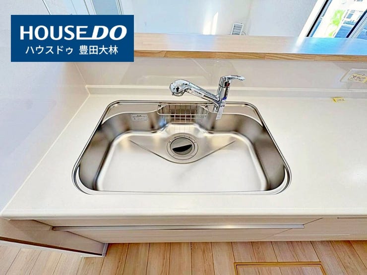 *竹村小学校・竜神中学校*
見るだけ聞くだけOK!【お気軽に資料請求!不動産のことならなんでも/ハウスドゥ豊田大林】