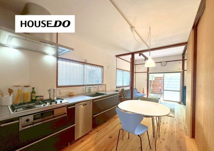 南向きリビングで心地良い明かりが入って来ます♪