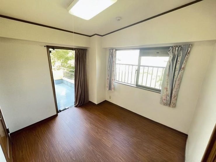 ※AIで家具家電を消しております
バルコニー横のお部屋なので風通し良好