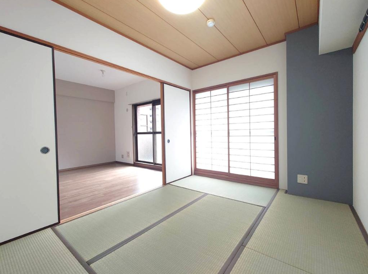 リビング横の和室は、思い切りお子様が遊べるキッズスペースに
にぴったり☆